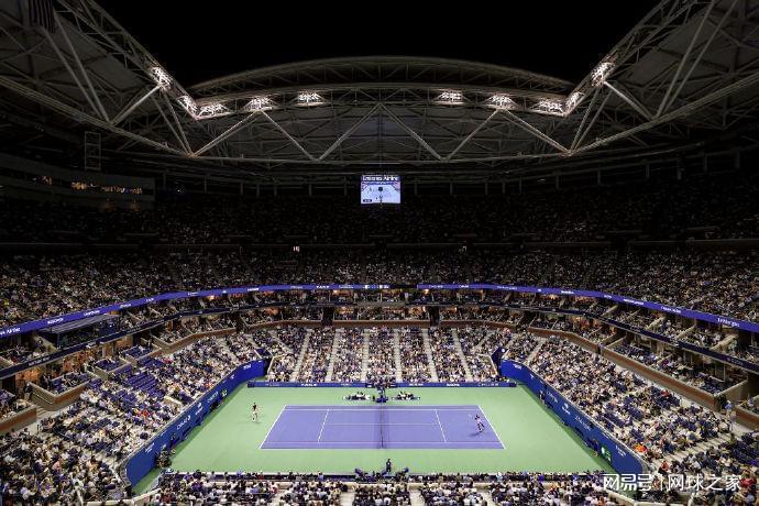 萨巴八胜富家女，阿尼娃逆转大坂，莱巴炒教练，名宿患癌拉杯换将