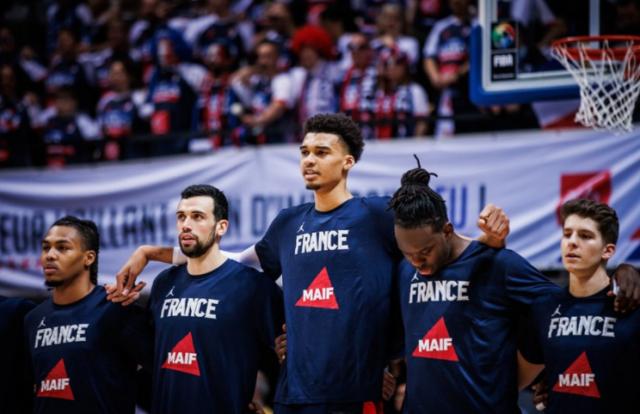 PP电子(中国)-巴黎奥运美国男篮仍不妙！谁抗衡约基奇小萨文班？