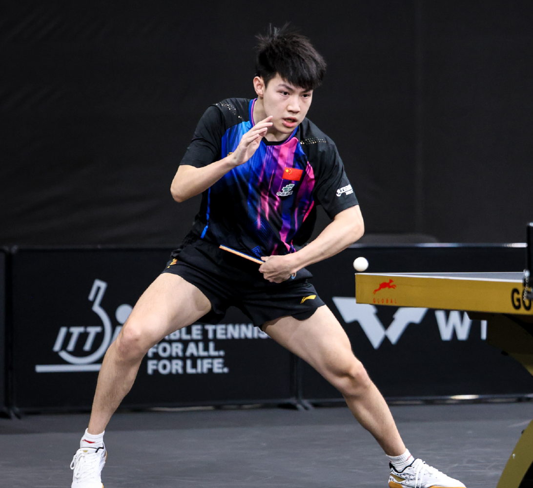 0-2落后连扳三局逆转！黄友政爆冷户上登热搜 全运会冠军真有实力