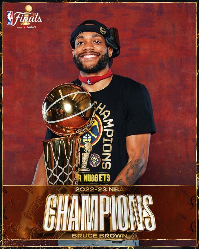 NBA第一流浪汉终圆梦 小乔丹比保罗傻芬先捧杯