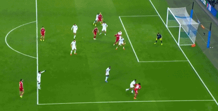 PP电子(中国)-3-0！萨拉赫失单刀，索博斯洛伊致敬小罗，利物浦剑指欧冠16强