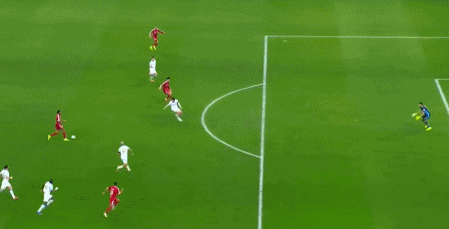 PP电子(中国)-3-0！萨拉赫失单刀，索博斯洛伊致敬小罗，利物浦剑指欧冠16强