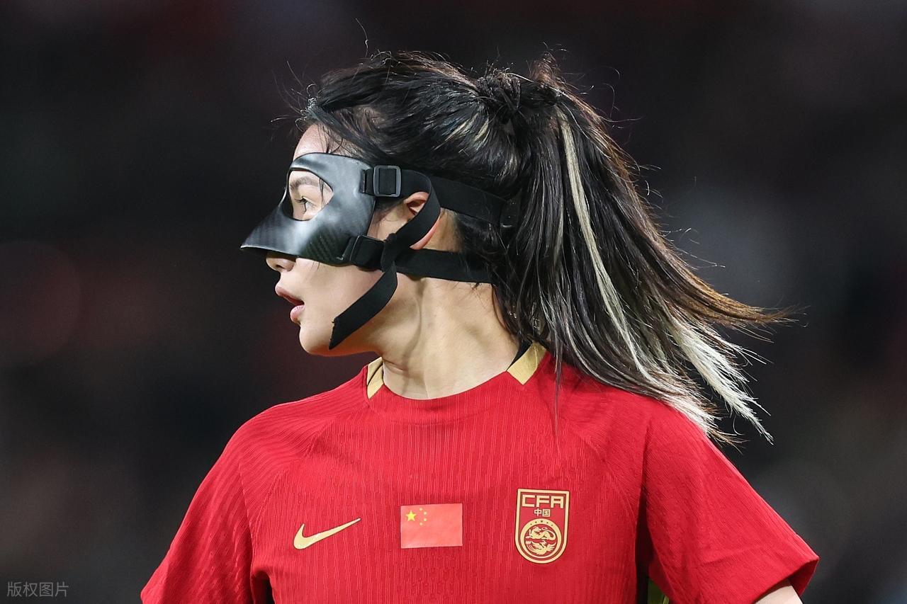 比赛还没开打,中国女足先迎来两个坏消息,球迷担忧!