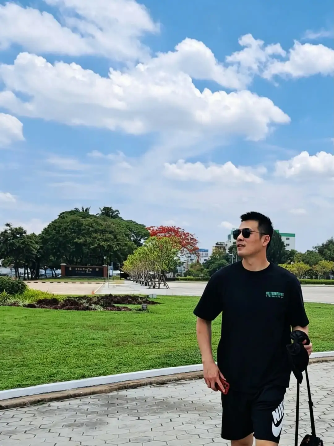 PP电子(中国)-被终身禁足的顾超时隔三年更新社媒:母亲节快乐!